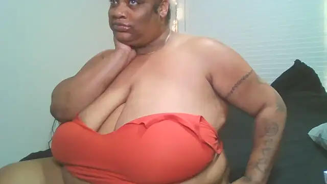 NaughtyHottieBBW Live XXX Chat