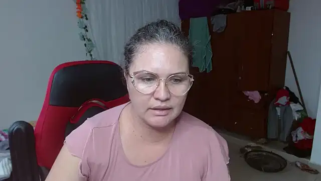 แชท XXX สดของ helenca43