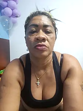 Tocameamor 라이브 XXX 채팅