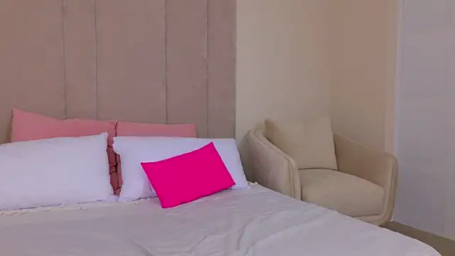 AmeliRoyse Obrolan Langsung XXX