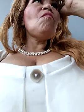 แชท XXX สดของ dirty_mother3