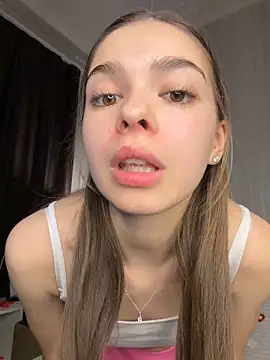 SkylineBliss: απευθείας συνομιλία ΧΧΧ