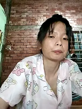 Chammy720 在線直播表演