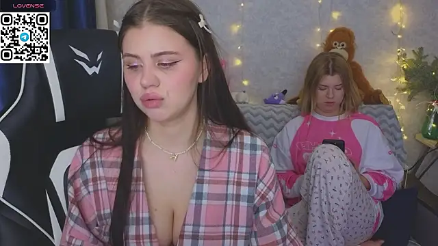 _wifi_'s Live XXX Chat