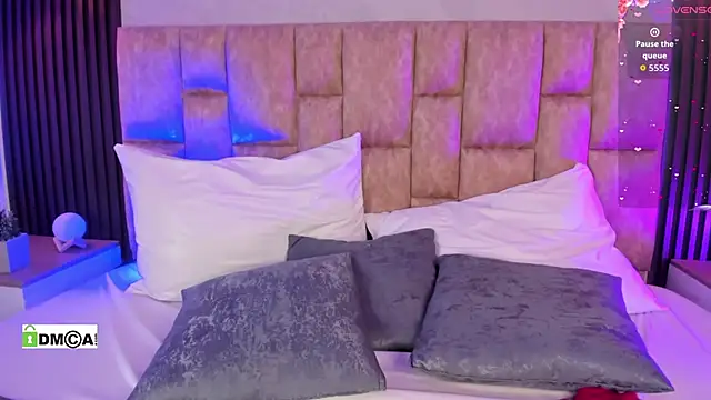 sweetrose_01 élő XXX-chatje