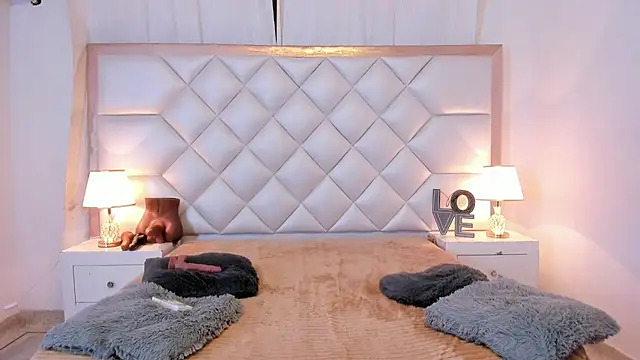 brittany069 Adlı Modelin Web Kamerası Şovu