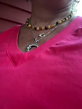 XXX chat uživo modela SuzyCatzz