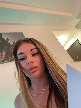 IsabellaEtthan live XXX chat