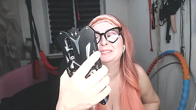 Živý XXX chat MISSwithDOLLS