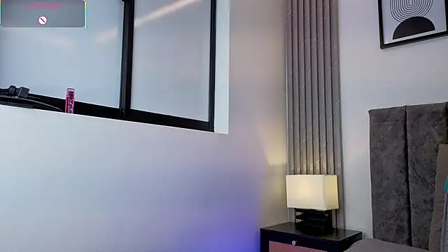 แชท XXX สดของ Ema_Stone65