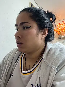 Sweet__Nurse1 Adlı Modelin Canlı XXX Sohbeti