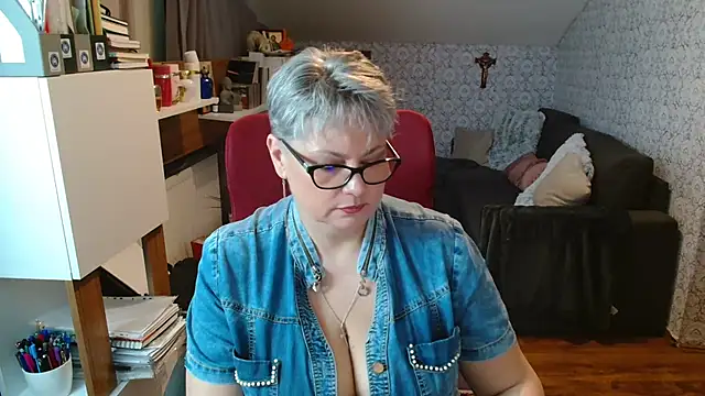 bigtits4you 라이브 XXX 채팅