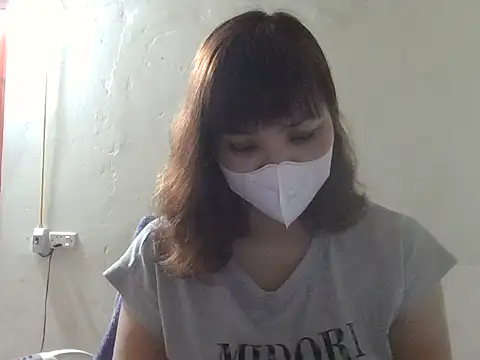 Angela-Eira élő XXX-chatje