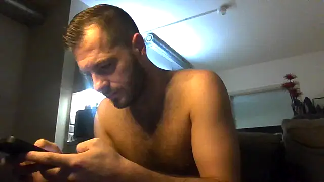 Chat XXX en directo de cheekycherryx