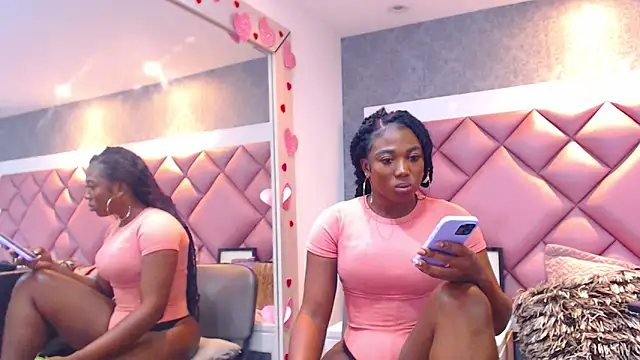 Thegreatonelady's Webcam Show