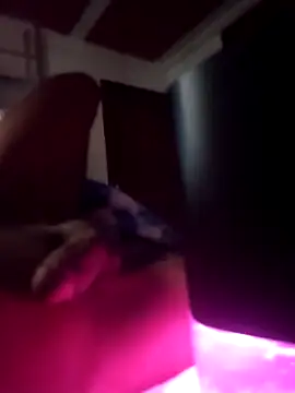 Aay_Santiago webcam show