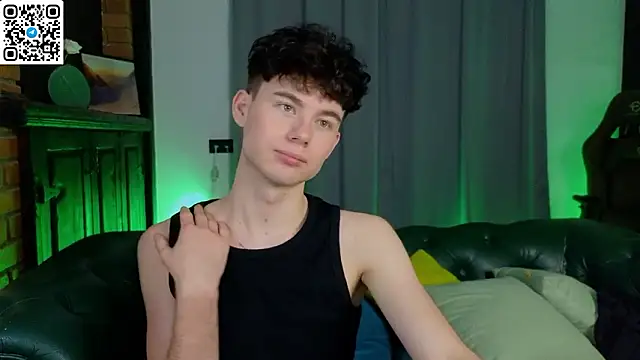 แชท XXX สดของ Cute_Mike