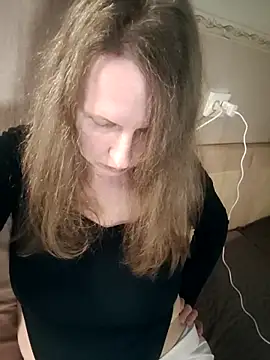 XXX chat uživo modela Evelina_cute