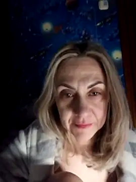 Show modela Tanya6547 na web-kameri