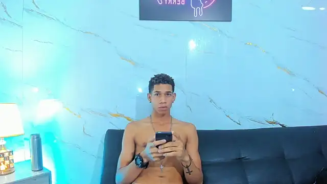 Little_nicoll 网络视讯表演