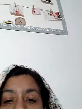 Molly_newman6 Adlı Modelin Canlı XXX Sohbeti