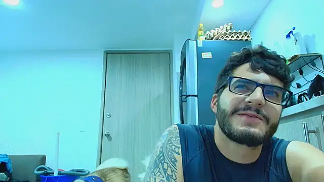 thomas_gun Live XXX-chat