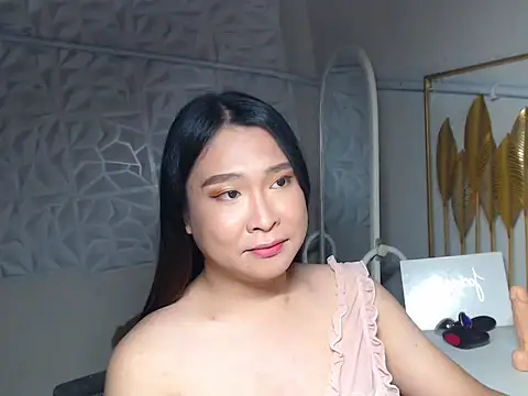 Horny_Alexa 网络视讯表演
