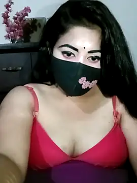 Jessica-03 Show in webcam