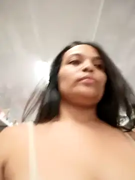 دردشة _Estrellita_ الجنسية المباشرة