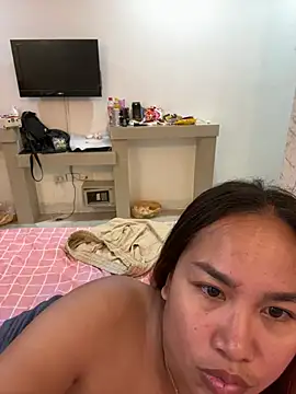 Ponthip 网络视讯表演