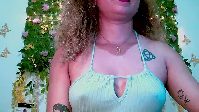 Chatroom XXX en direct de Crysrus