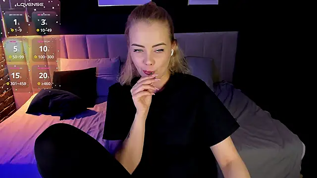 StephanieSweety Live XXX-Chat