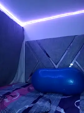 RosenRot07 Chat XXX in diretta