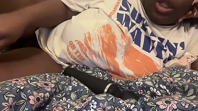 nanaisbackk élő XXX-chatje