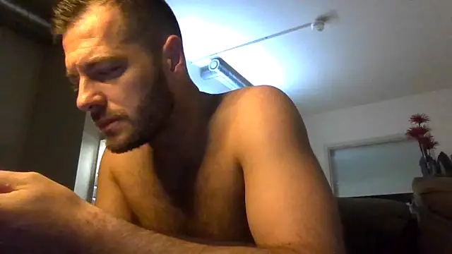 Chat XXX en directo de cheekycherryx