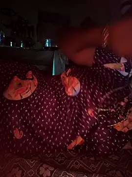 Tamilselviroja- – Live XXX-chat