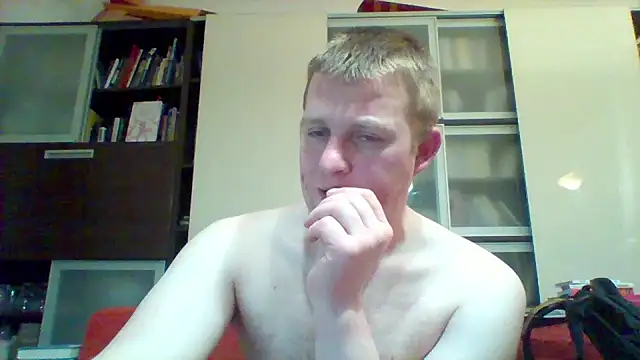 Matttthees Chat XXX in diretta