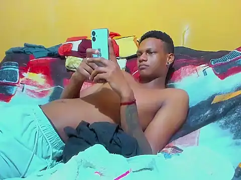 Chat XXX en directo de aunstin_farid1