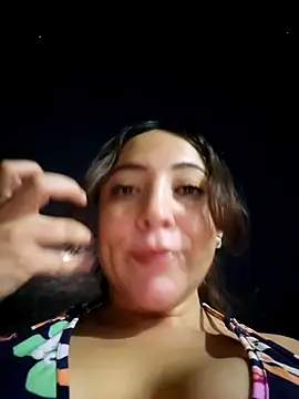 VickyHoult Live XXX-chat