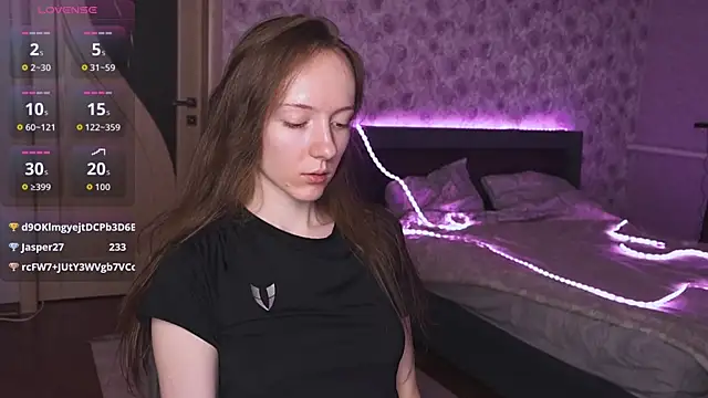 Why_me_stella: онлайн-секс-чат