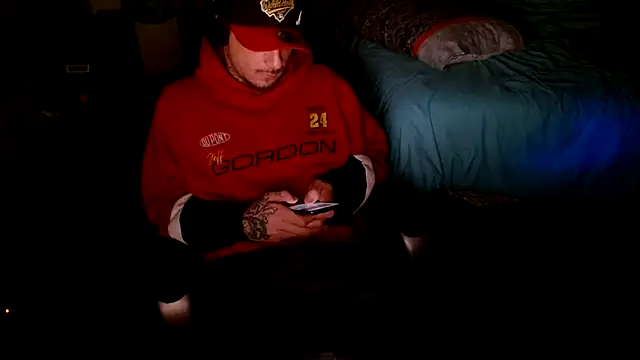 DADDY_KANE8---: διαδικτυακό σόου στην κάμερα