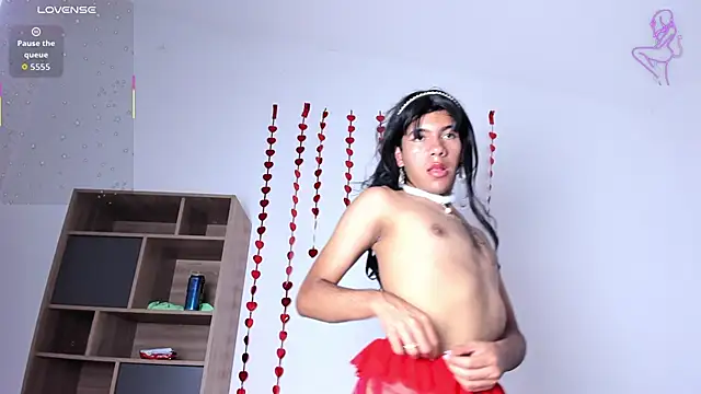 E_R_O_S_ Webcam show