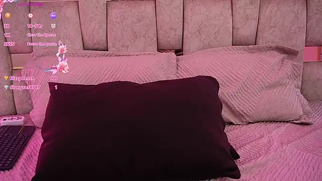 Chat +18 de Petitte_Mussa ao vivo