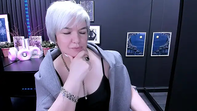 CarmenSoftn Live XXX chat