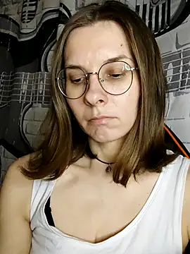 Aashikalaa's Live XXX Chat