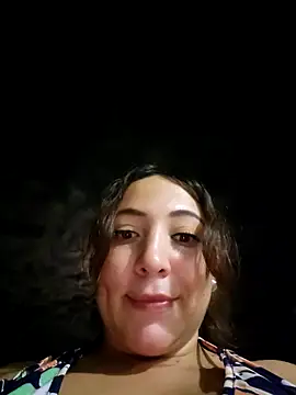 VickyHoult: онлайн-секс-чат