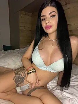 Chat +18 de Ameliablack_1 ao vivo