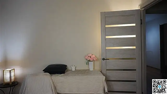 MarlinVarian live XXX chat