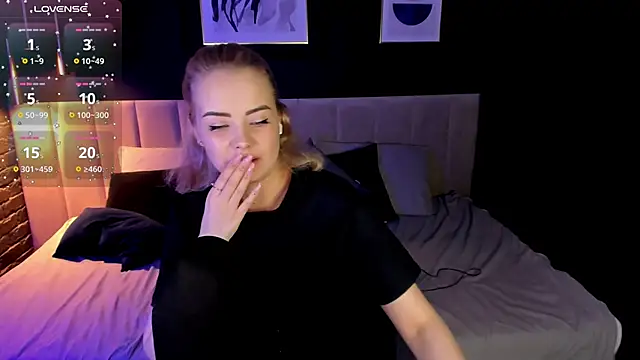 StephanieSweety Live XXX-chat