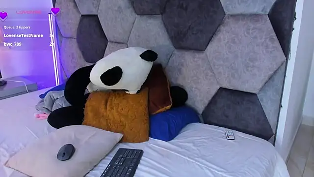 Pertunjukan Kamera Web DulceJones